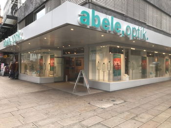 Das Bild zeigt den Eingang unserer Filiale in Heilbronn.